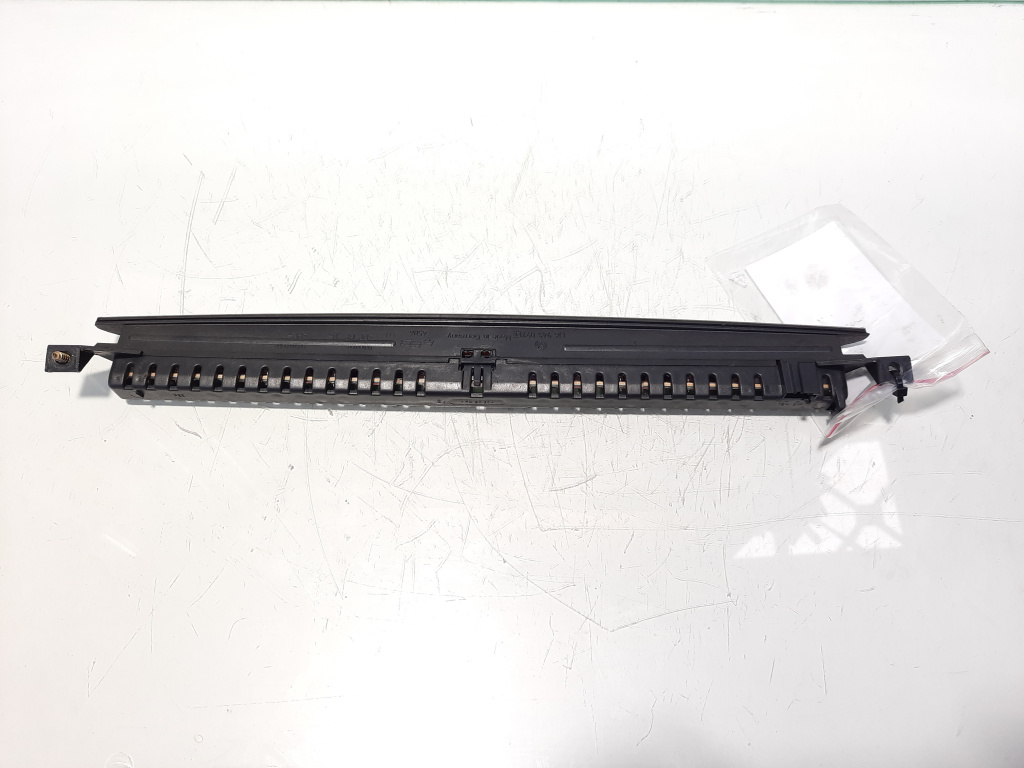 Stop auxiliar haion, cod 1J6945097D, Vw Passat Variant (3B6) (id:469765)