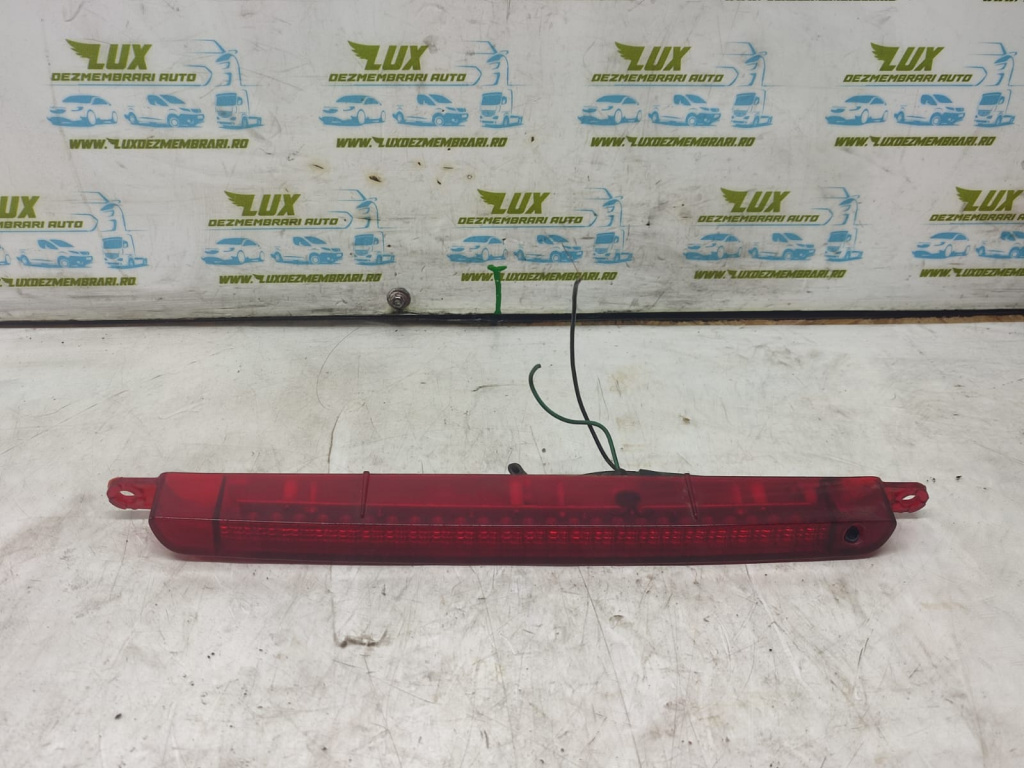 Stop auxiliar Mitsubishi Outlander [2001 - 2008] 2.0 benzina 4G63