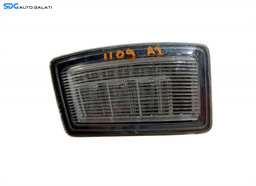 Stop Auxiliar Stanga Audi A1 2010 - 2014 Cod 3832625470 [LR0852]