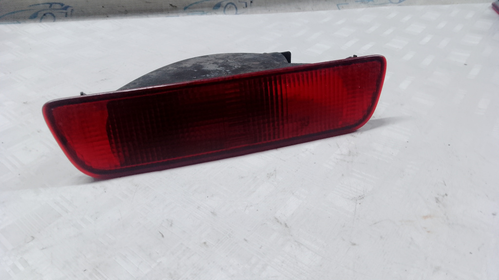 Stop ceata bara spate Nissan Qashqai+2 - Benzina 2012, 26580JD00B
