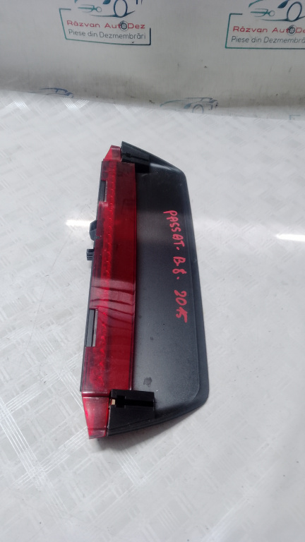 Stop central haion Volkswagen Passat B8 - Motorina 2015, 3G5945087