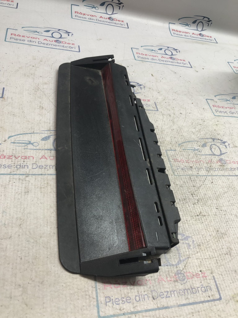 Stop central haion Volkswagen Passat CC 2012, 3C8945087B