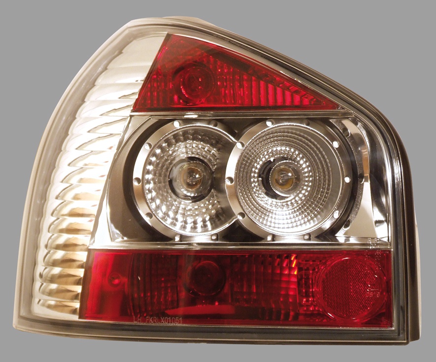 STOP CLAR AUDI A3 8L FUNDAL CROM