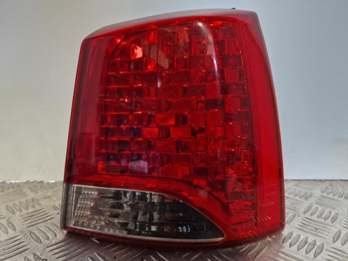 Stop cu soclu bec aripa dreapta Kia Sorento 2009-> 924022P020