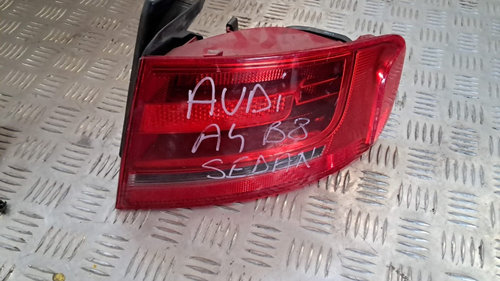 Stop dreapta aripa Audi A4 B8 2.0 TDI SEDAN an 2011