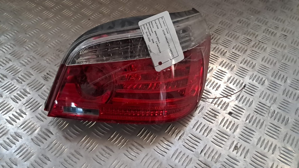 Stop dreapta aripa BMW SERIA 5 E60 LCI (mic defect ) cod 7177282-09