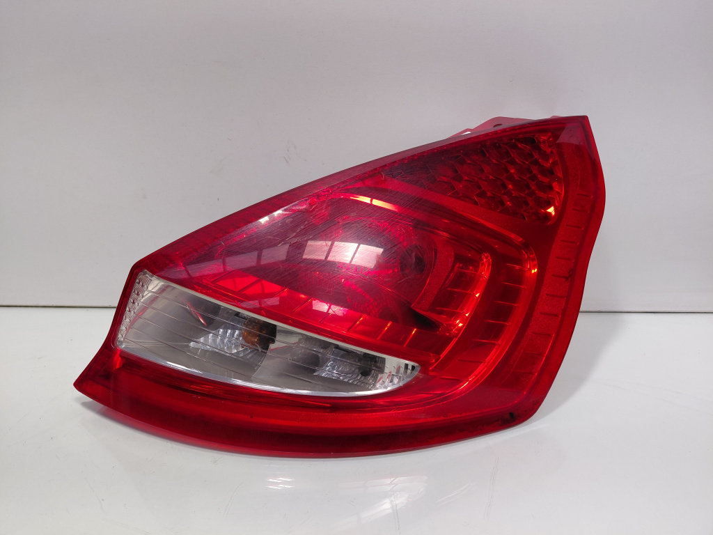 Stop dreapta aripa, cod 8A61-13404-A, Ford Fiesta 6 (id:696491)