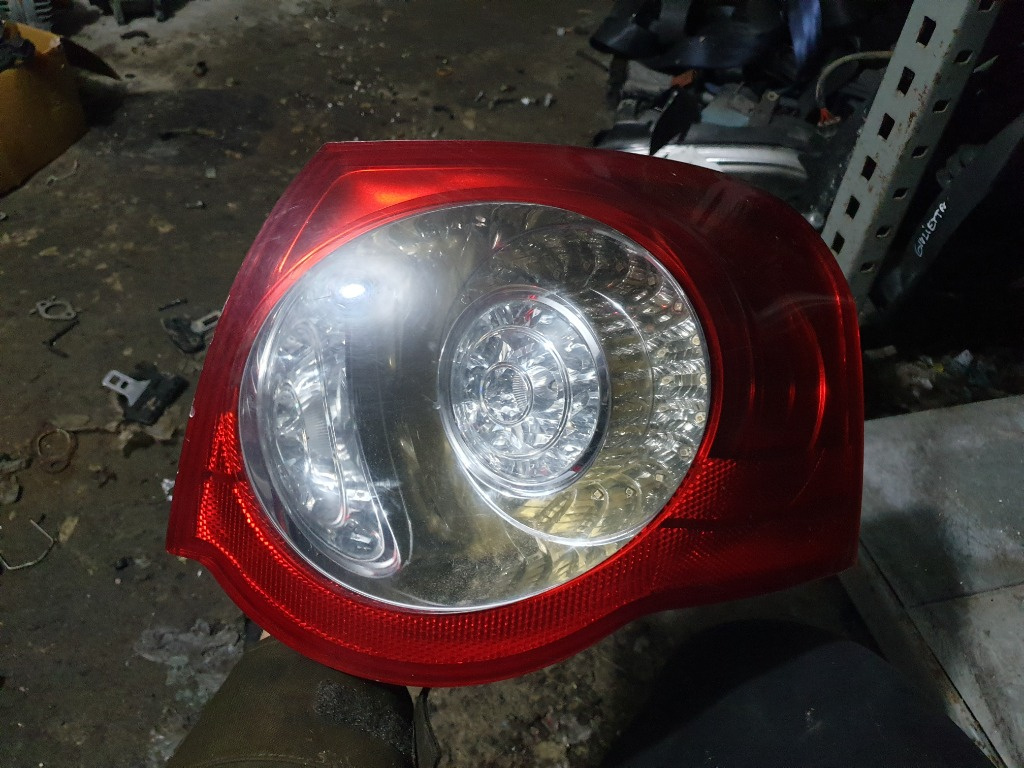 Stop Dreapta Aripa cu led, 3C9945096C, Vw Passat Variant Break
