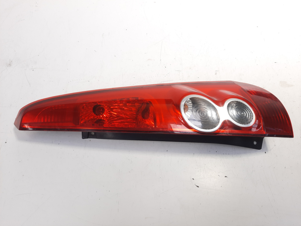 Stop dreapta aripa facelift, cod 6S61-13404-A, Ford Fiesta 5 (id:497655)