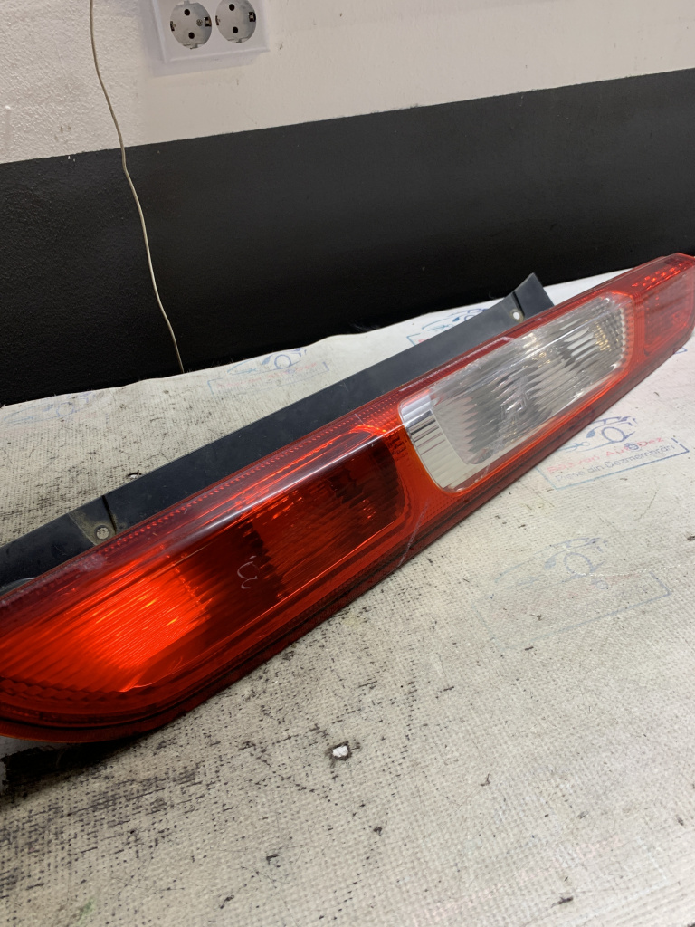 Stop dreapta aripa Ford Focus 2 Hatchback - Motorina 2010, -