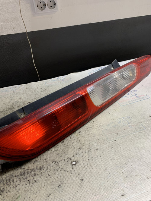 Stop dreapta aripa Ford Focus 2 Hatchback - Motorina 2010, -