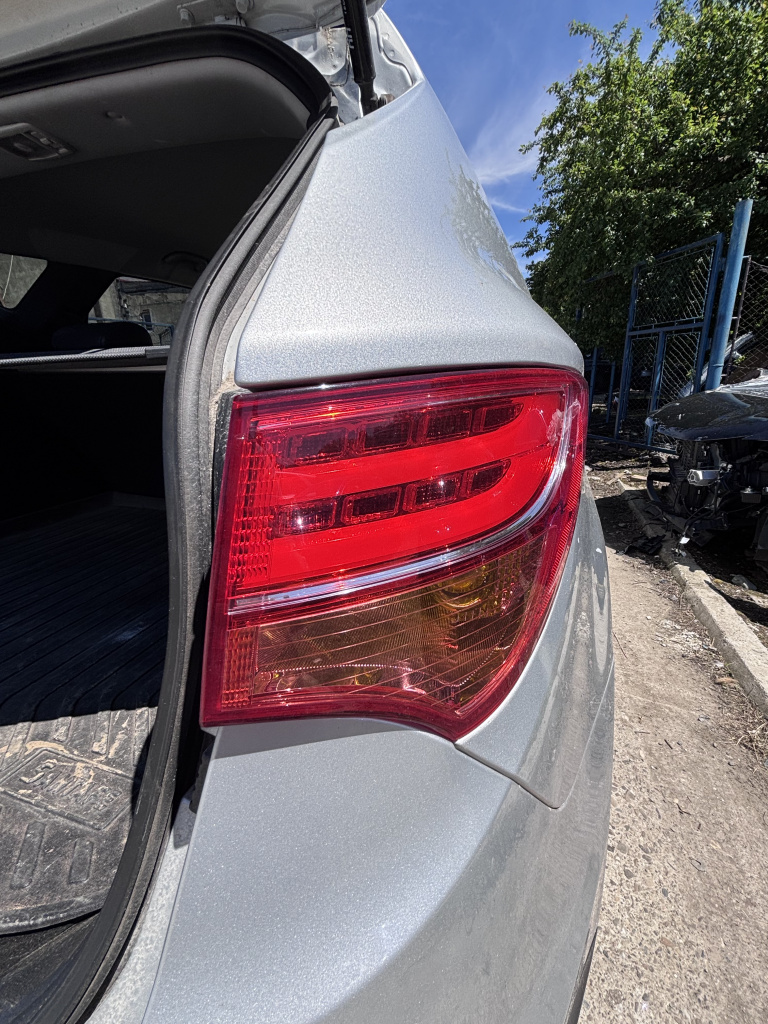 Stop dreapta aripa Hyundai Santa Fe 2.2 Motorina 2016, CU DEFECT