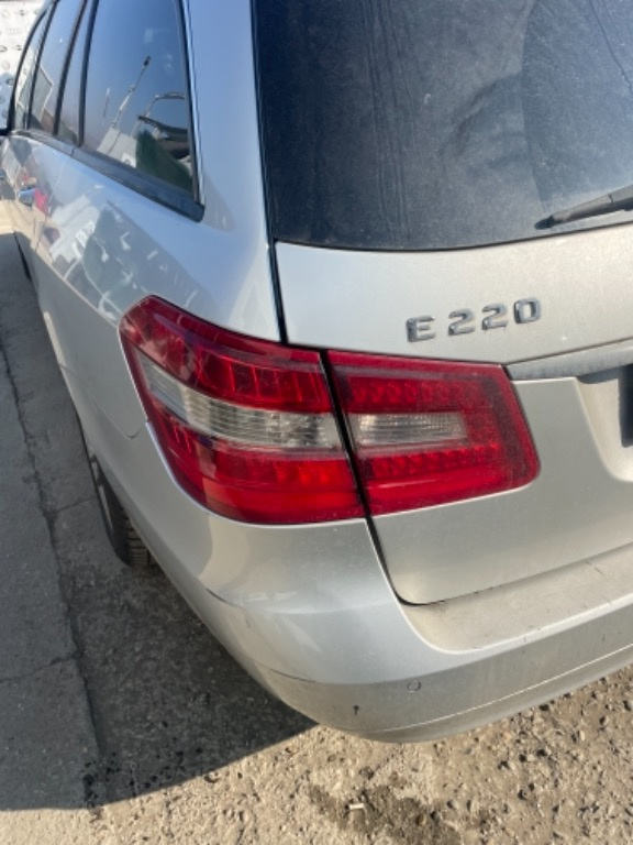 Stop dreapta aripa Mercedes e class w212 break, combi