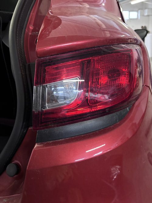 Stop dreapta aripa Renault Clio 4 1.5 Motorina 2015, -