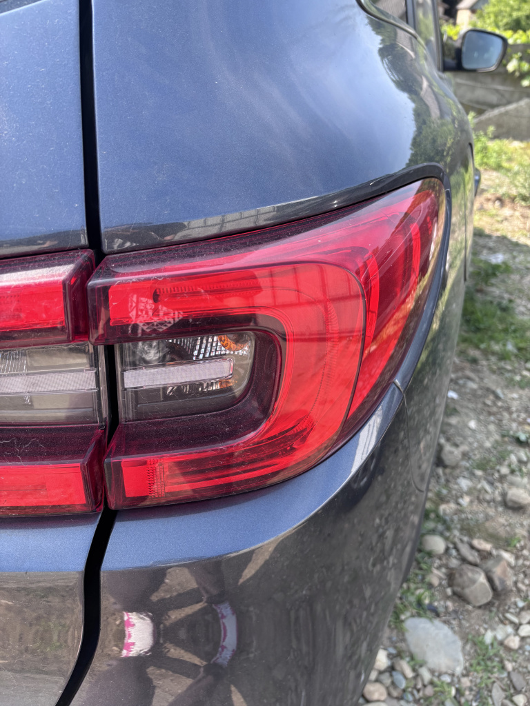 Stop dreapta aripa Renault Kadjar 1.2 Benzina 2015, -