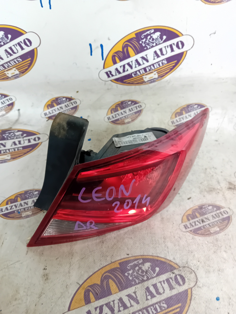 Stop dreapta aripa Seat Leon 2014, 5F0945200E