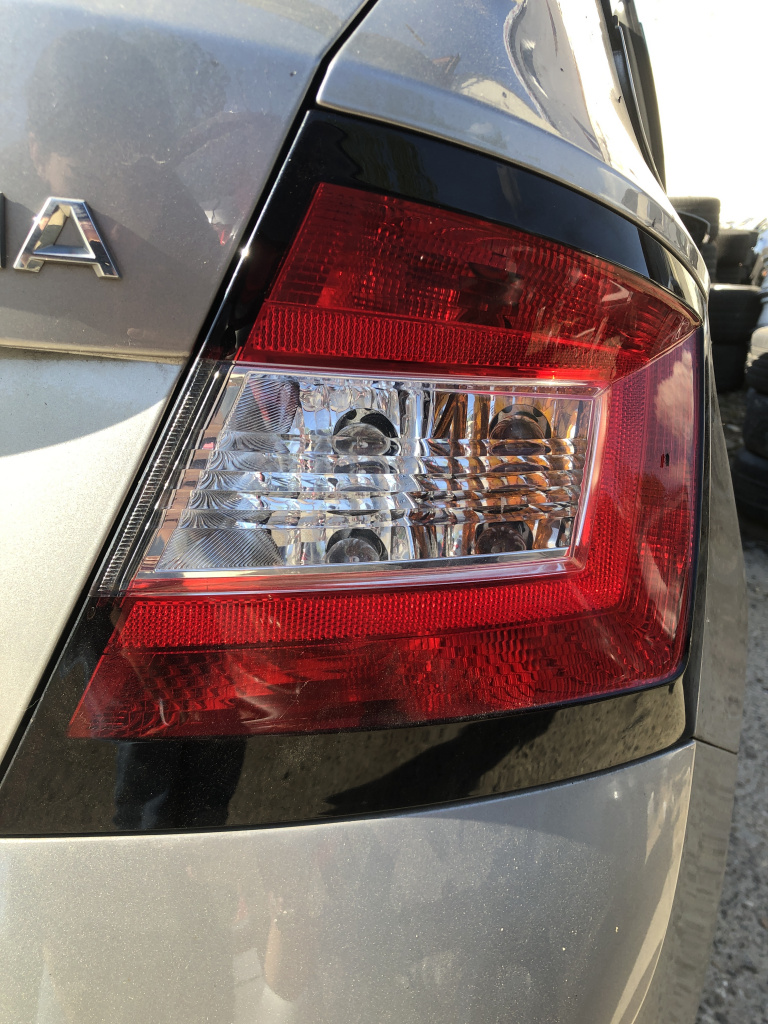 Stop dreapta aripa Skoda Fabia 3 1.4 Motorina 2015, -