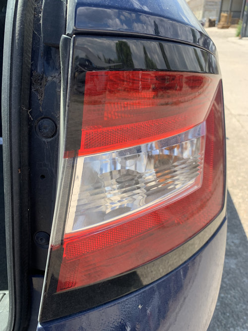 Stop dreapta aripa Skoda Fabia 3 Break 1.4 Motorina 2016, 6V9945096