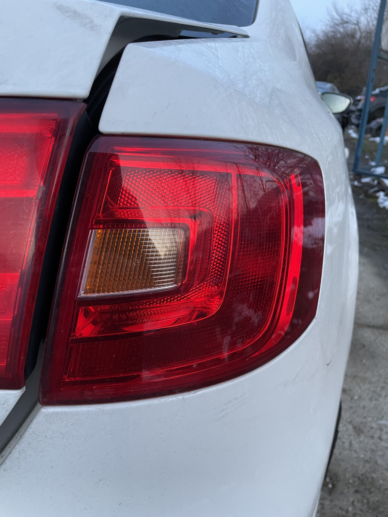Stop dreapta aripa Volkswagen Jetta 1.6 Motorina 2012