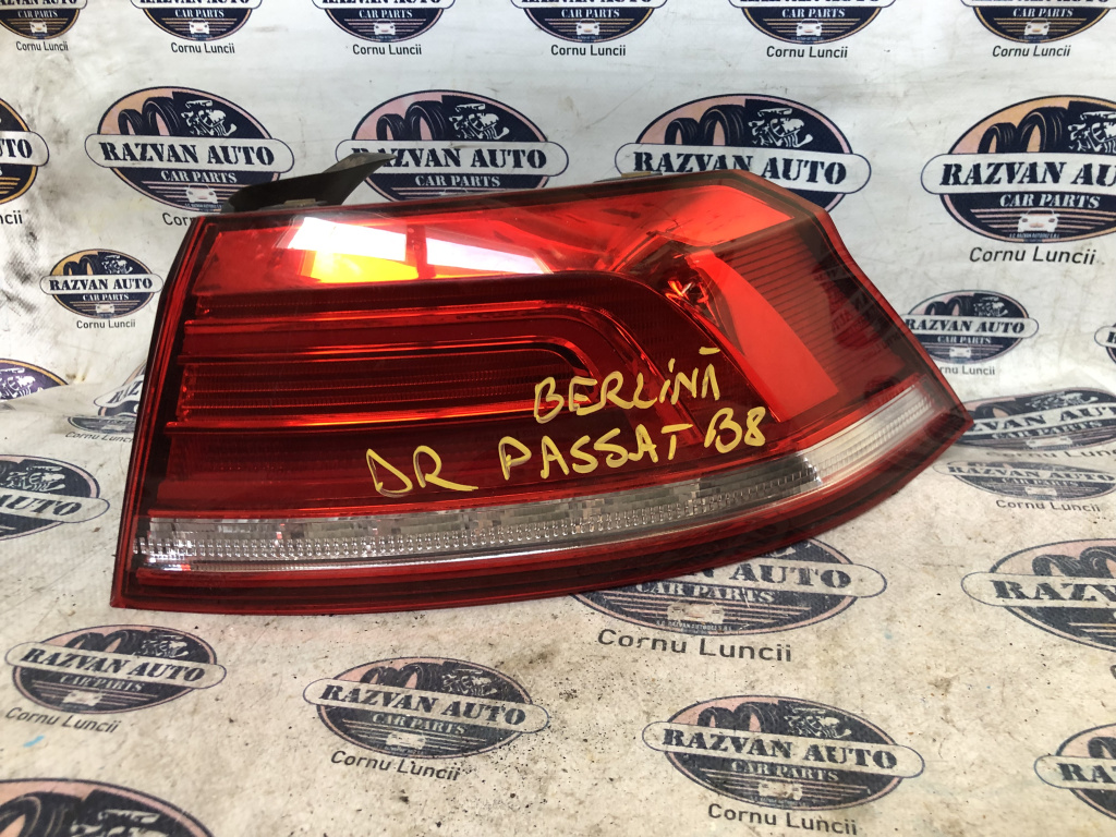 Stop dreapta aripa Volkswagen Passat B8 Berlina, CU LED / 3G5945312