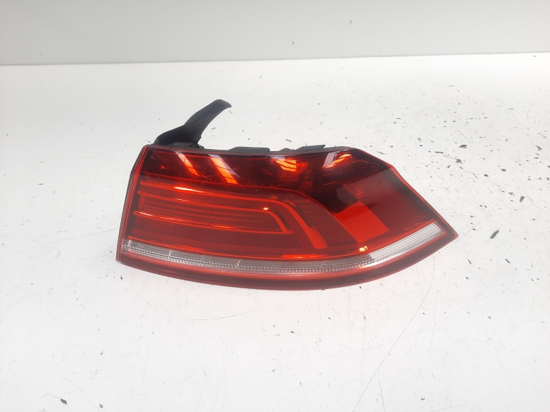 Stop dreapta aripa, VW Passat (3G2) (id:611324)