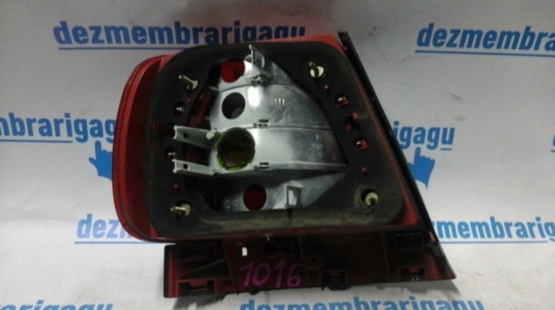 Stop dreapta Audi A4 I (1995-2001)