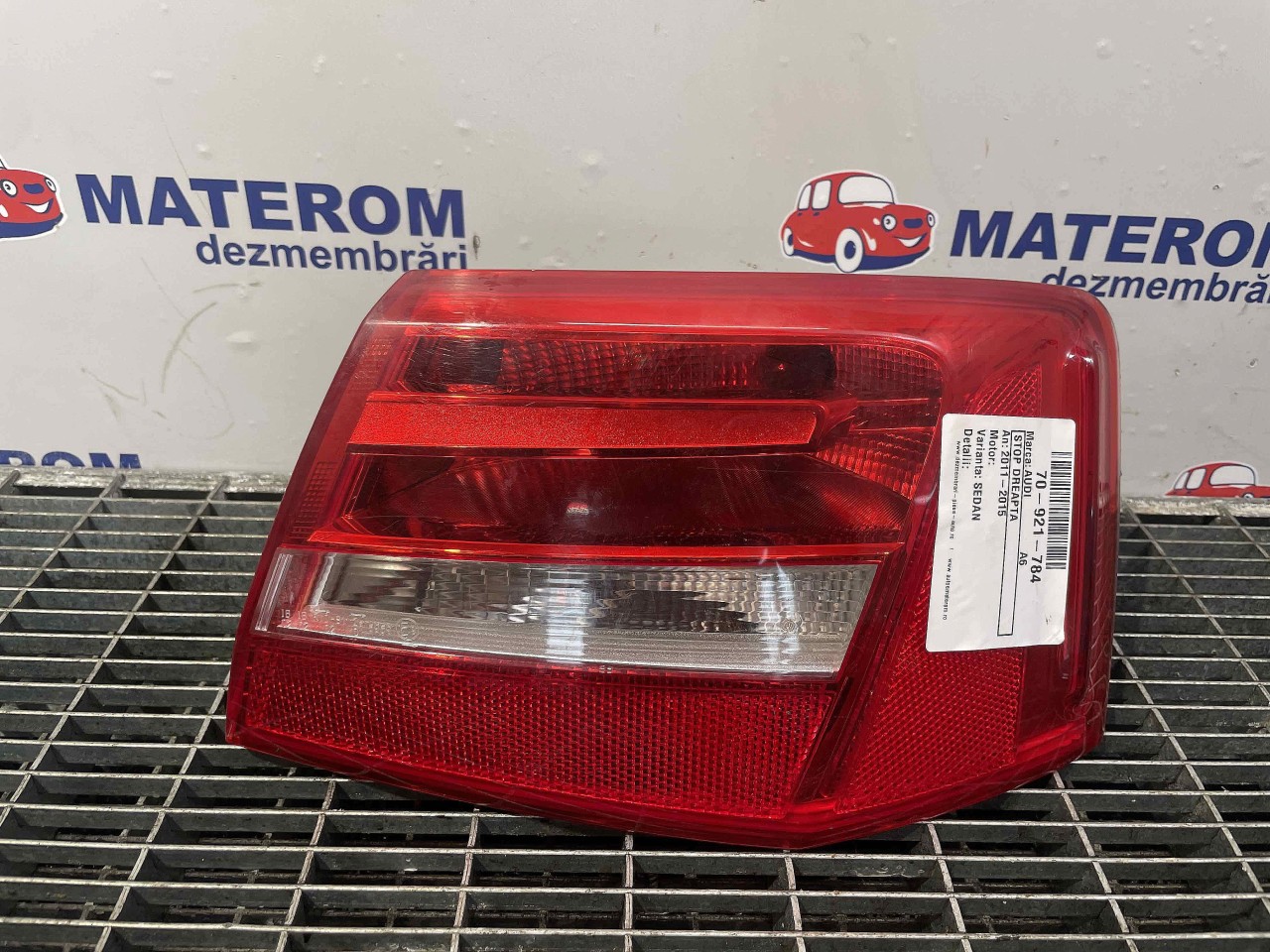 STOP DREAPTA AUDI A6 - - (2011 2015)