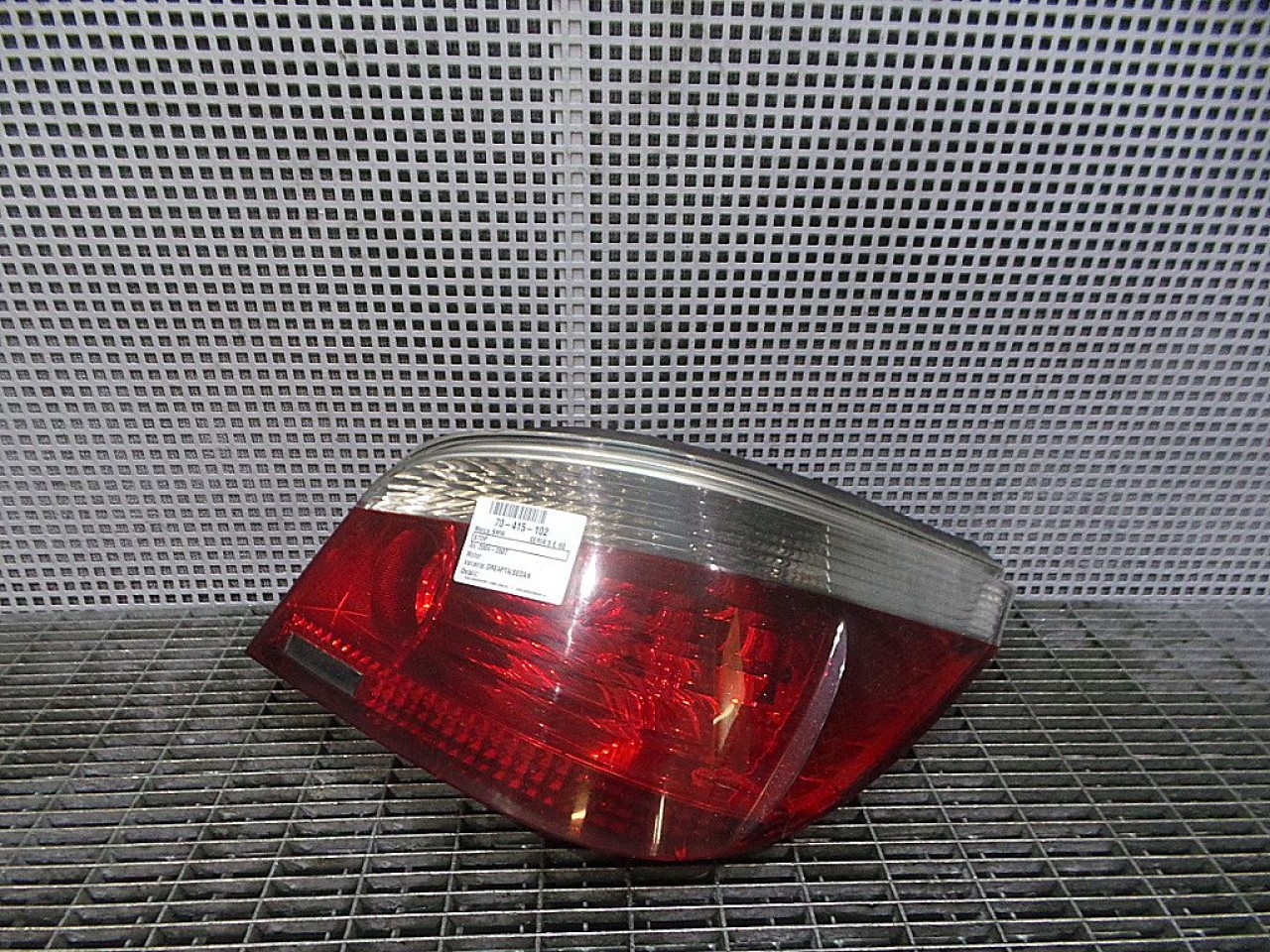 STOP DREAPTA BMW SERIA 5 E 60 SERIA 5 E 60 - - (2004 2007)