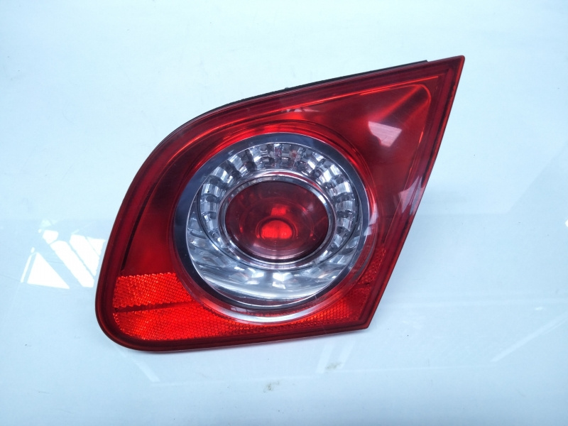 Stop dreapta capota, cod 3C5945094F, Vw Passat (3C2) (id:459049)