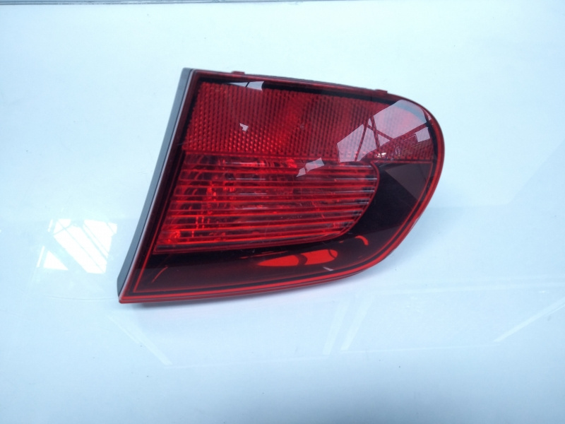Stop dreapta capota spate, cod 1Q0945094C, Vw Eos (1F7, 1F8) (id:242965)