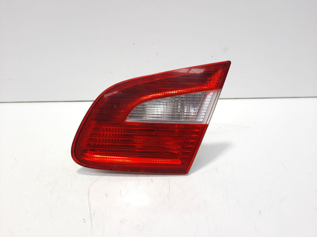 Stop dreapta capota spate, cod 3T5945094, Skoda Superb II (3T4) (id:613142)