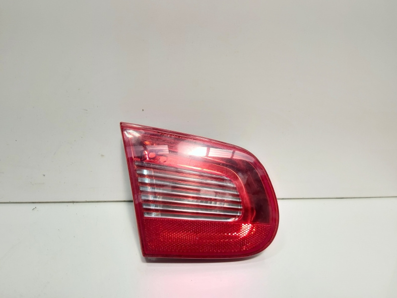 Stop dreapta capota spate, Vw Eos (1F7, 1F8) (id:695189)