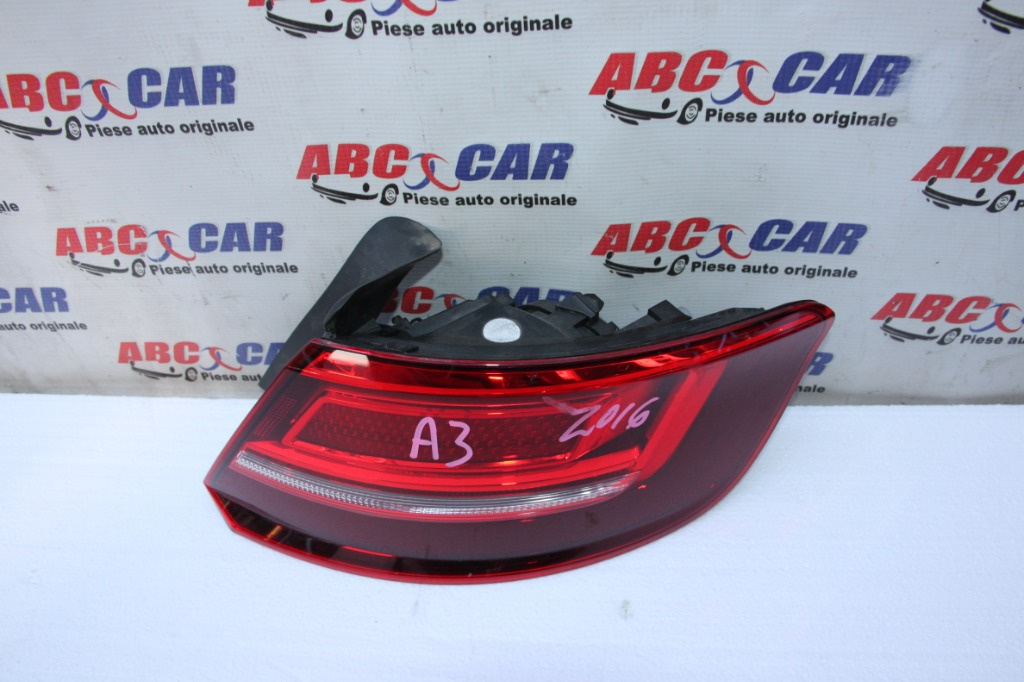 Stop dreapta caroserie Audi A3 8V Sportback cod: 8V4945070 2012-2020