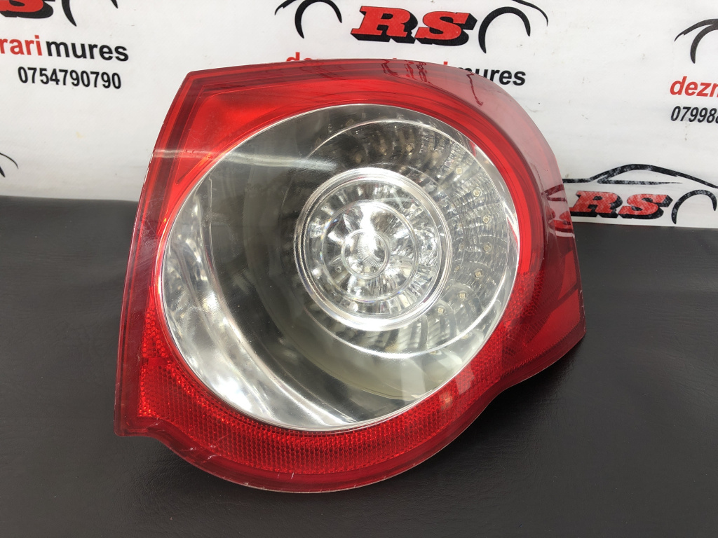 Stop dreapta caroserie VW Passat B6 sedan 2008 (3C9945096N)