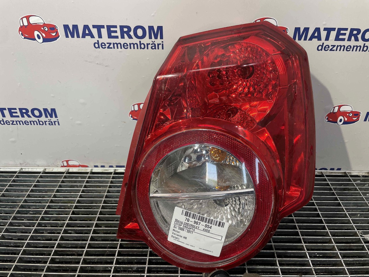 STOP DREAPTA CHEVROLET AVEO - - (2009 2011)