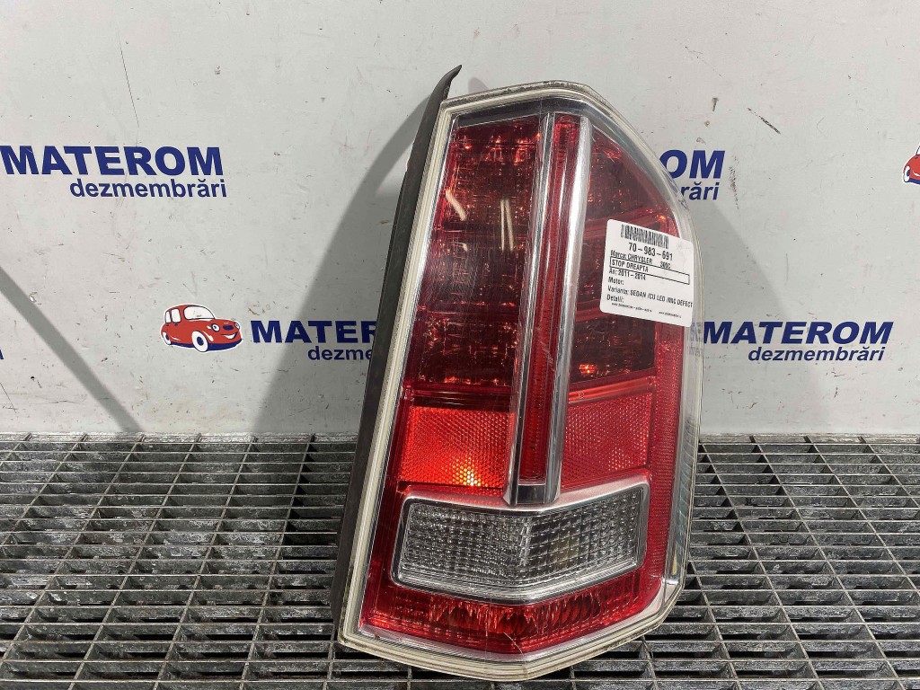 STOP DREAPTA CHRYSLER 300C - - (2011 2014)