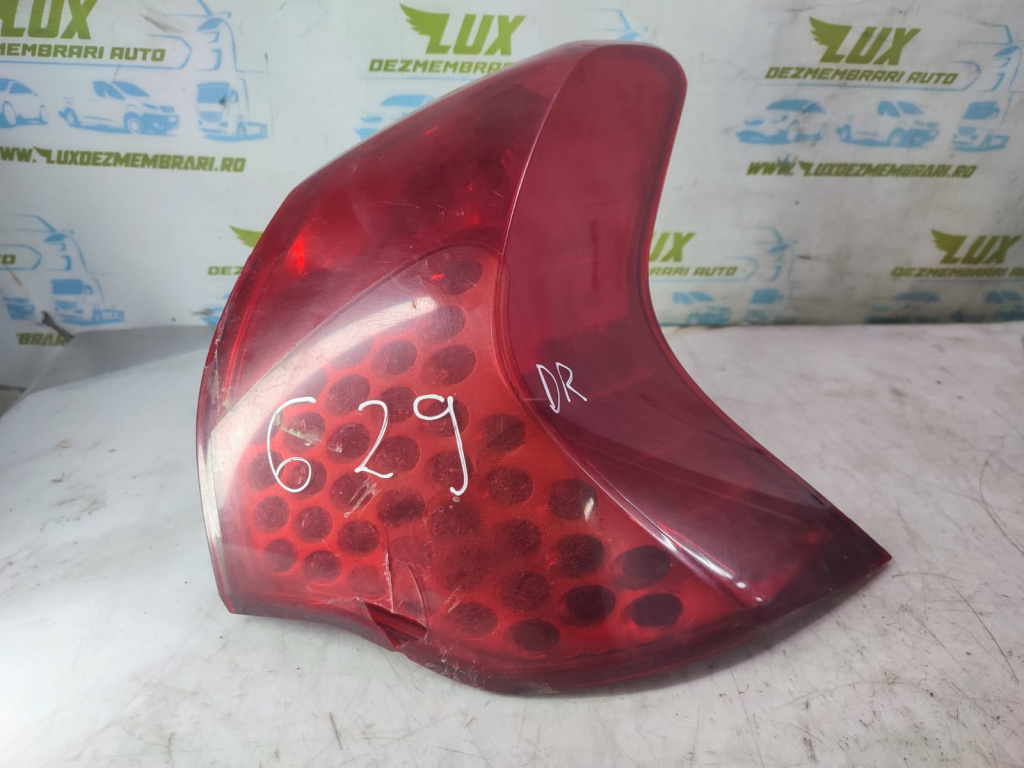 Stop dreapta - CU DEFECT Peugeot 3008 [2010 - 2013] 1.6 hdi 9HD