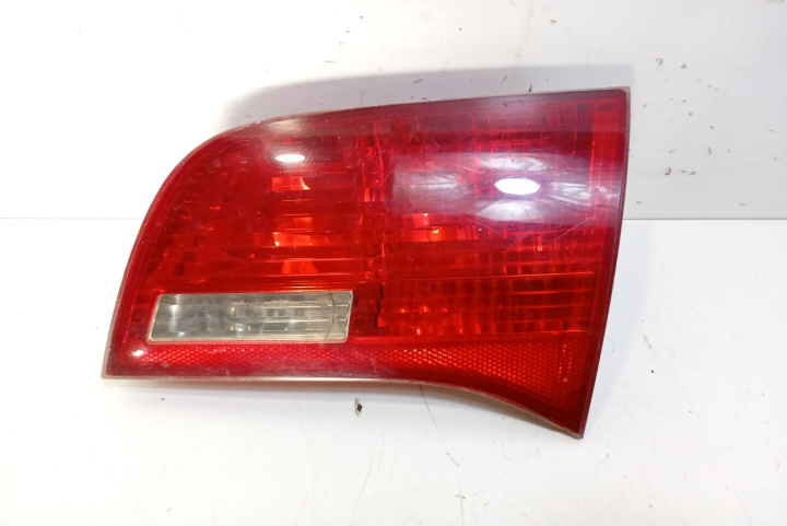 Stop dreapta cu mic defect 4F9945094B Audi A6 4F/C6 [2004 - 2008]