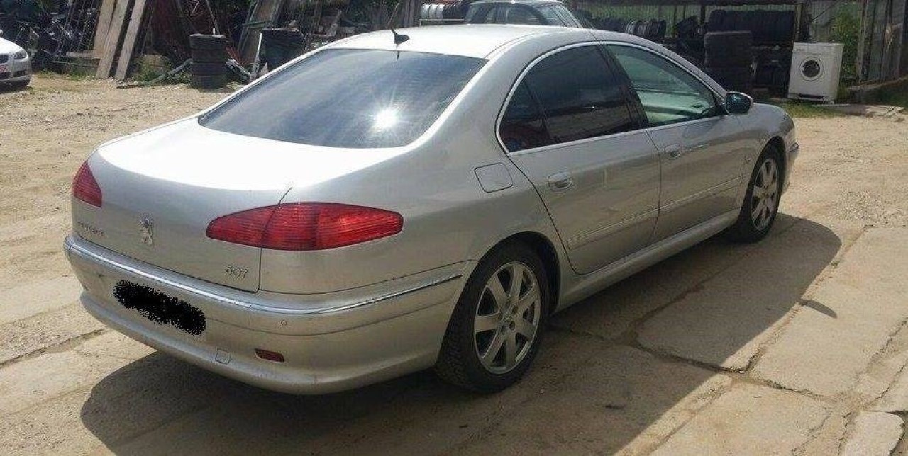 Stop dreapta dupa aripa peugeot 607 facelift