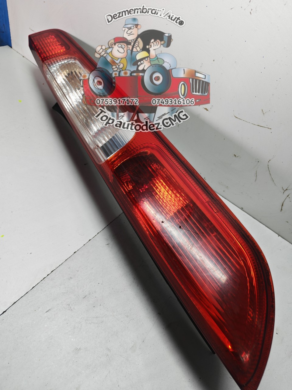 Stop dreapta Ford focus 2 mk2 hatchback lampa spate tripla
