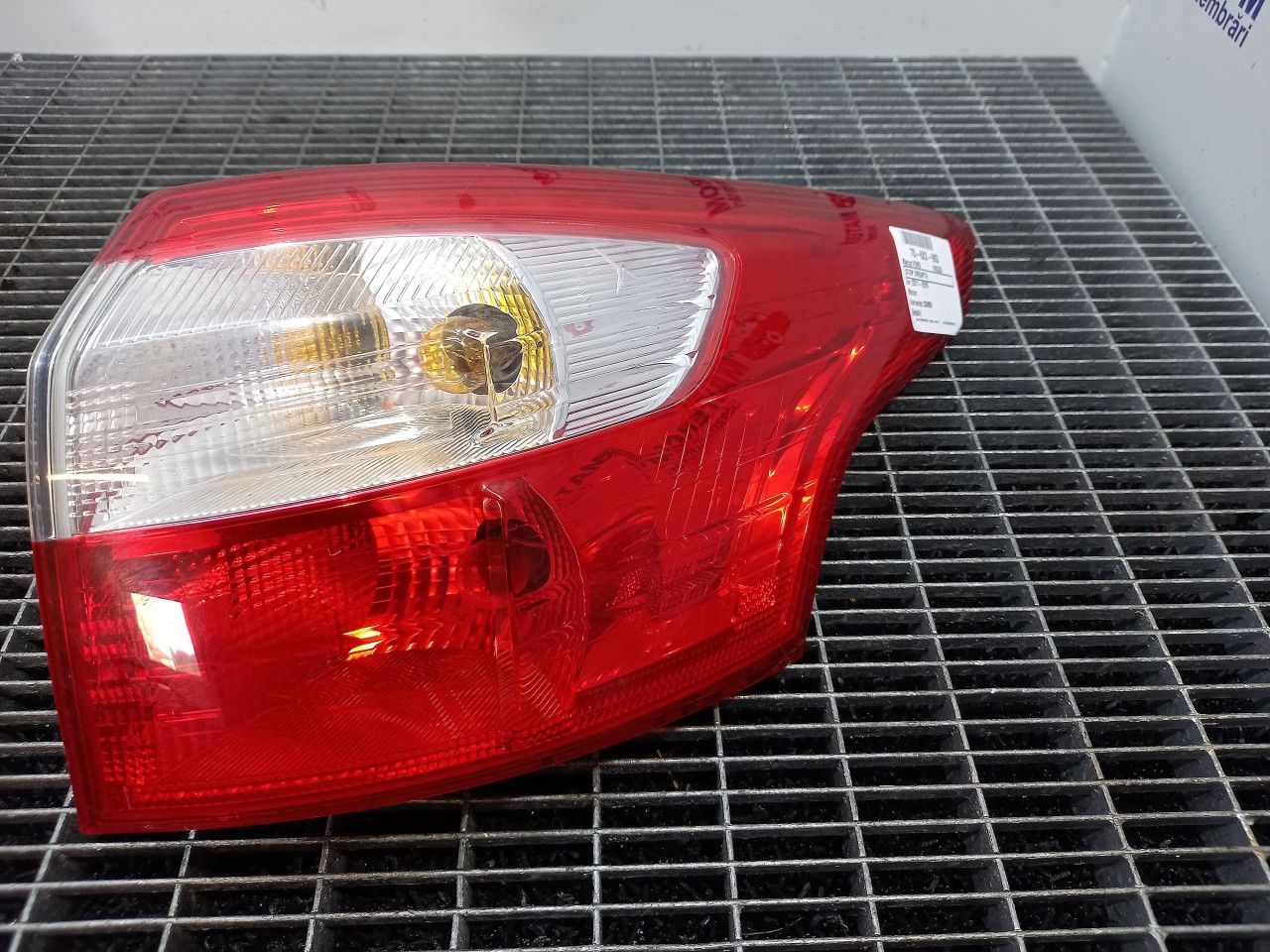 STOP DREAPTA FORD FOCUS - - (2011 2014)