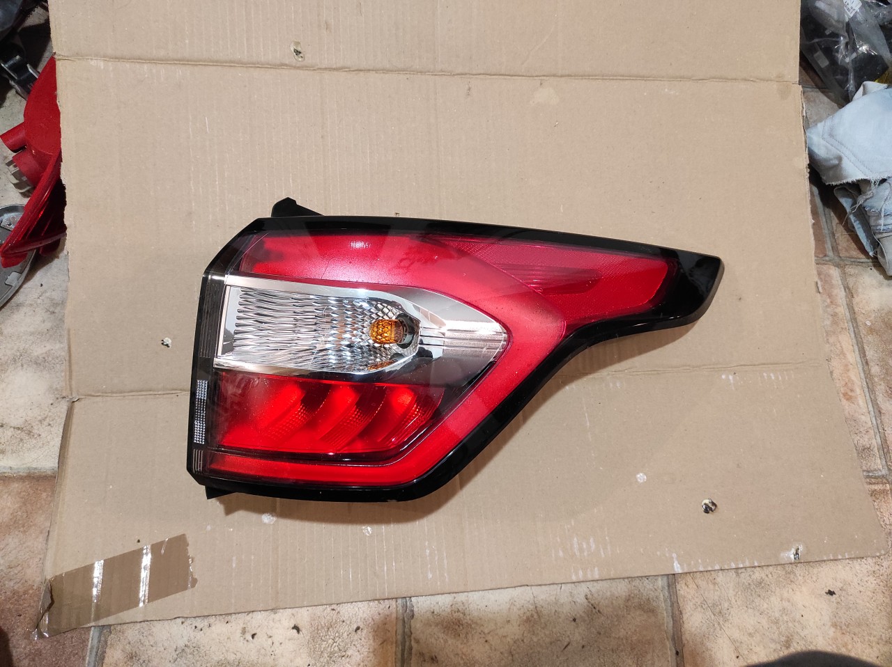 Stop dreapta Ford Kuga MK2 (2016-2020) C520 cod GV41-13404-BH