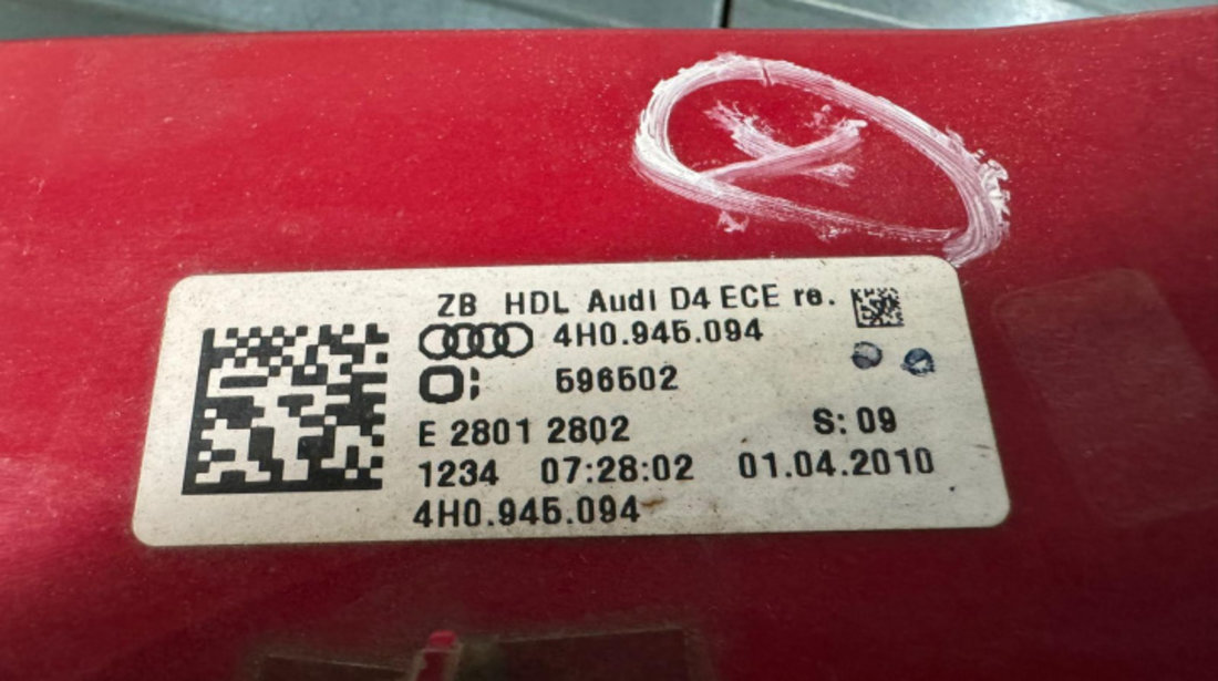 Stop dreapta haion Audi 4H0945094 4H0945094 Audi A8 D4/4H [2010 - 2014] Sedan 4.2 TDI quattro tiptronic (350 hp)