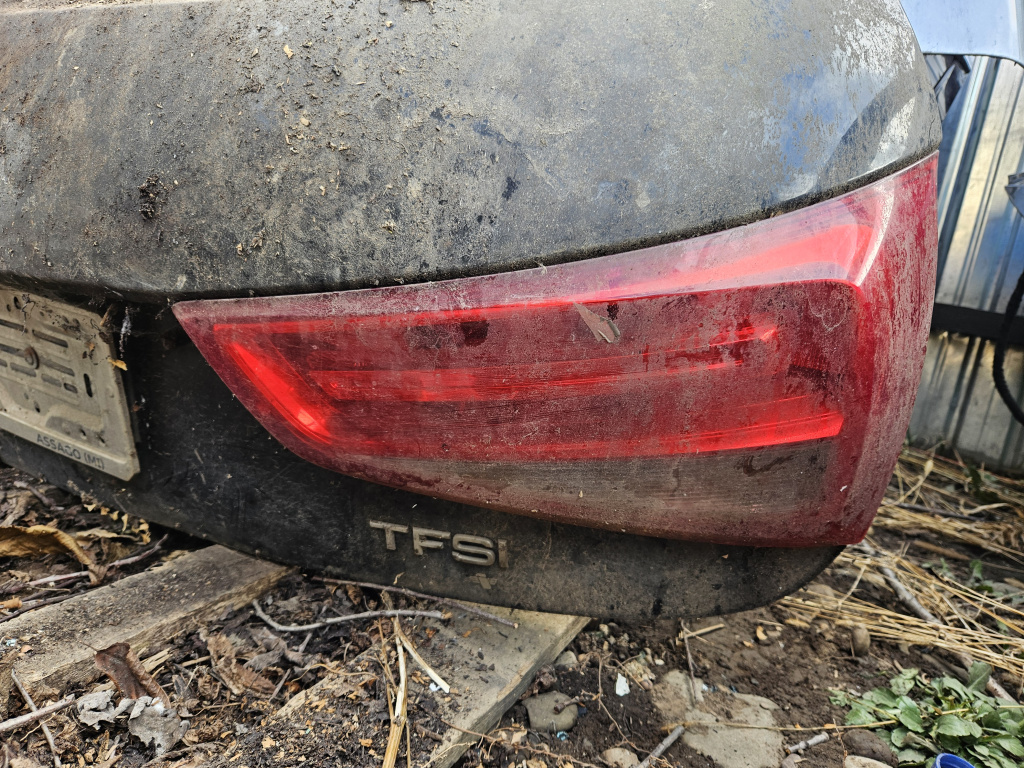 Stop dreapta haion Audi A1 - Motorina 2012, -