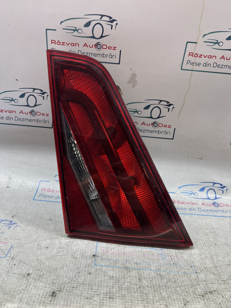 Stop dreapta haion Audi A3 8V Hatchback 2014, 8V4945094