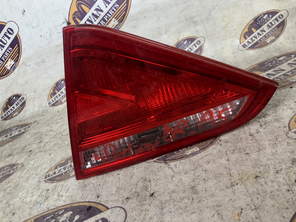Stop dreapta haion Audi A5 2010, 8T0945094