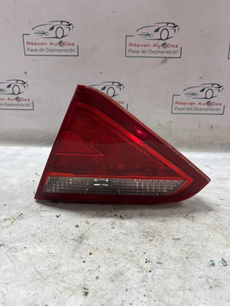Stop dreapta haion Audi A5 - Motorina 2014, 8T0945094