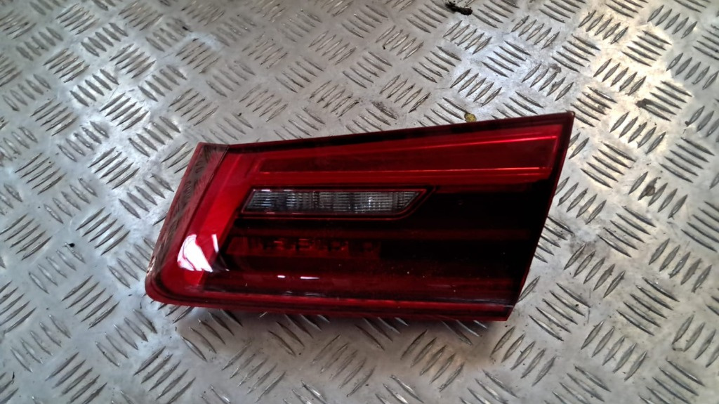 Stop dreapta haion BMW seria 5 G30 / F90 cod 7376474-11