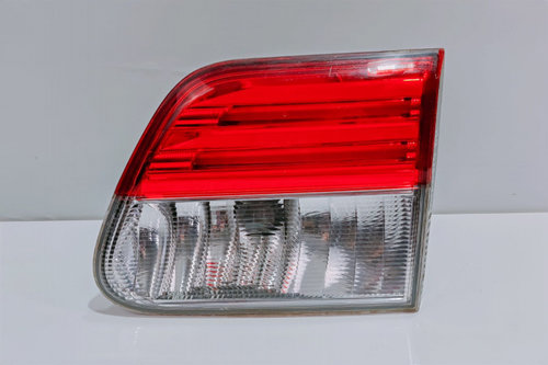 Stop Dreapta haion break Toyota Avensis 3 T27 [facelift] [2011 - 2015]