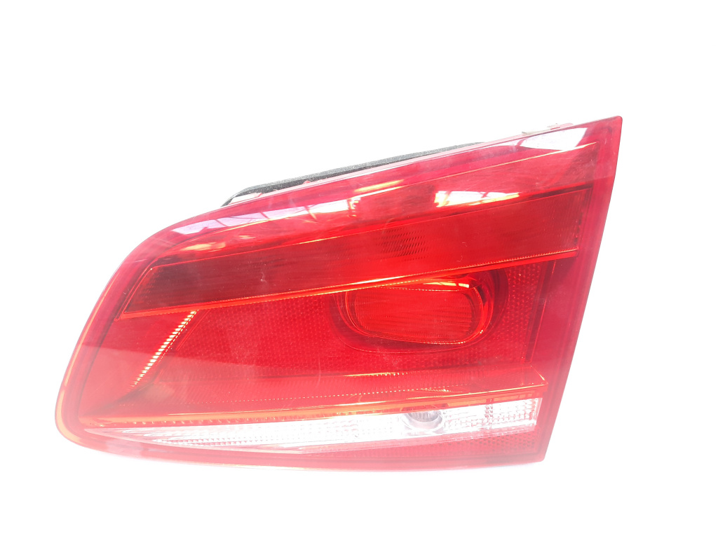 Stop dreapta haion, cod 3AF945094Q, Vw Passat Variant (365) (id:487844)